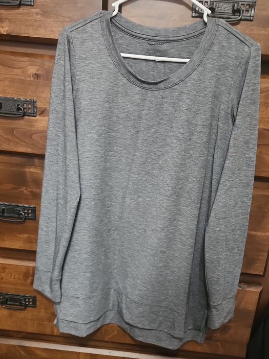 Patagonia Other - Patagonia Gray Heather Crewneck Top
